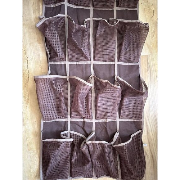 24 piece brown hanging shoe rack - Picture 2 of 9